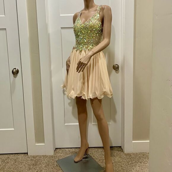 New Shinny  beads And Sequins Party Dress - Picture 4 of 8